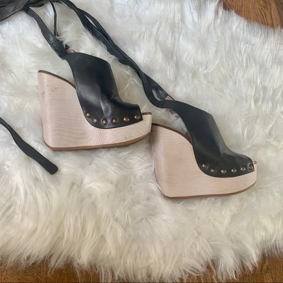 Chloe Wood and Leather Tie Wedges - Picture 5 of 7